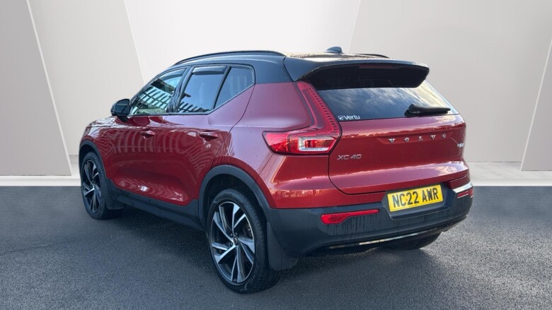 Volvo Xc40 2.0 B4P R DESIGN Pro 5dr Auto [7 speed] Petrol Estate